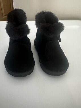 wonder nation Black Faux Fur Cuff Kids Winter Ankle Boots